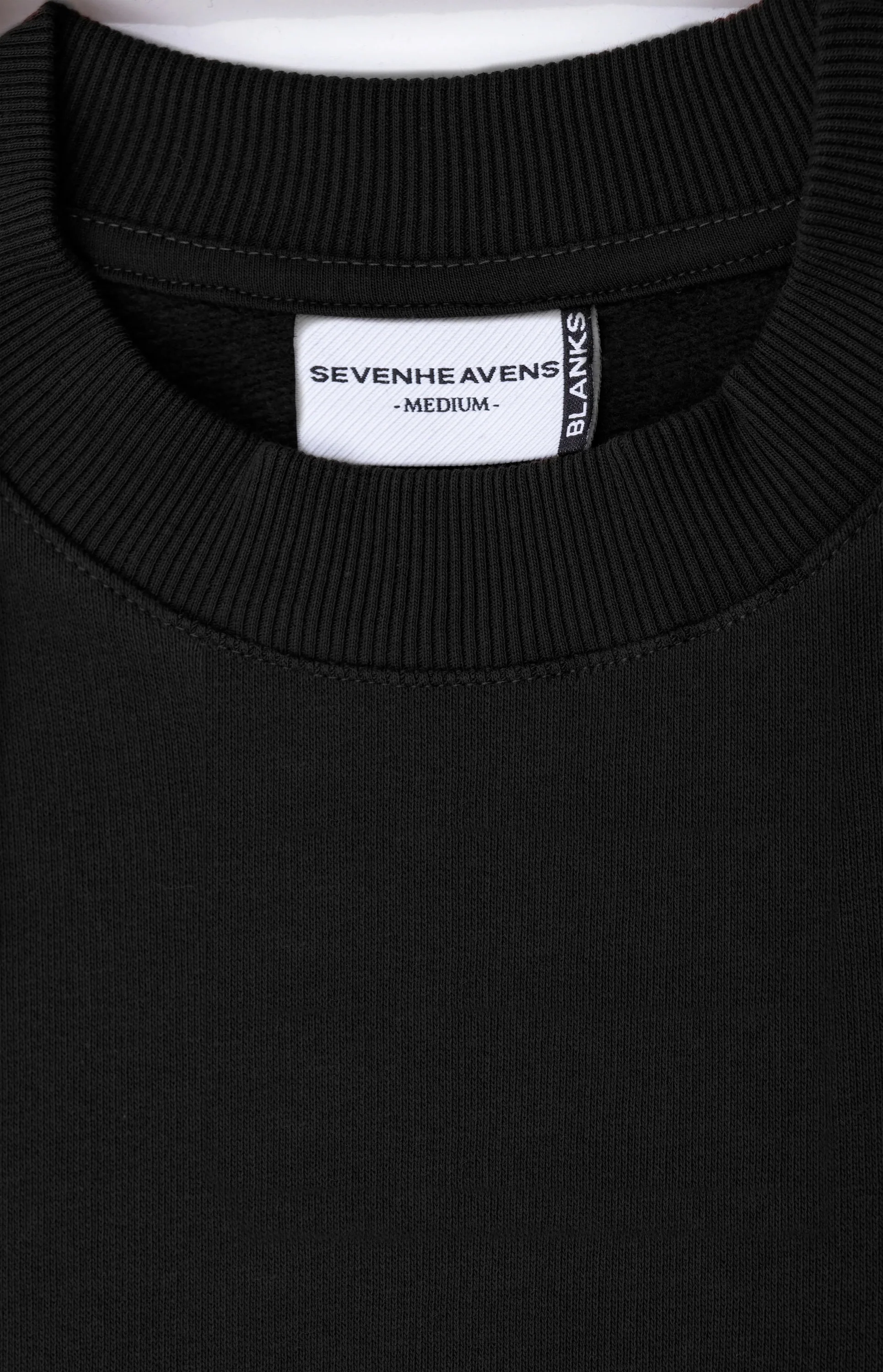 Heavy Blank Sweater - Image 3