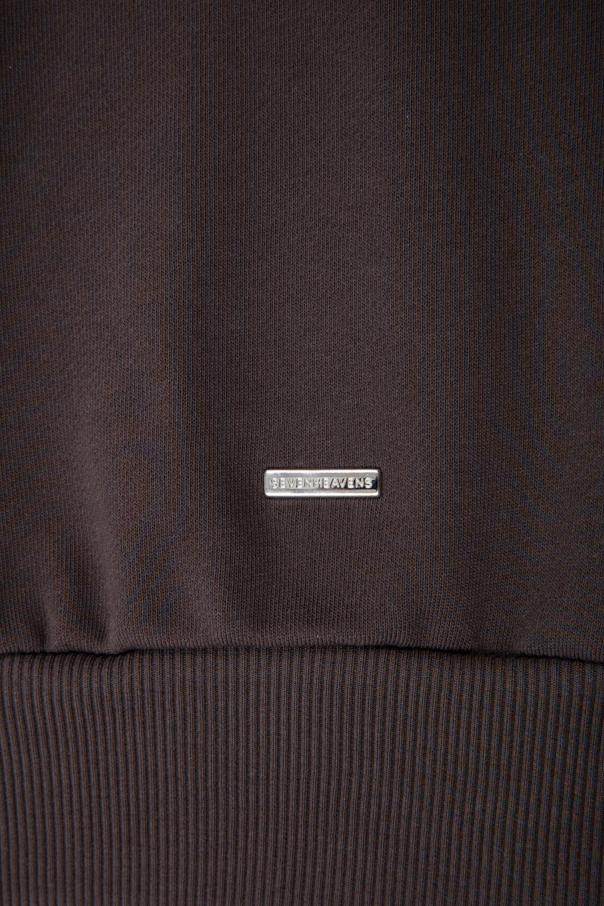 Heavy Blank Sweater - Image 4