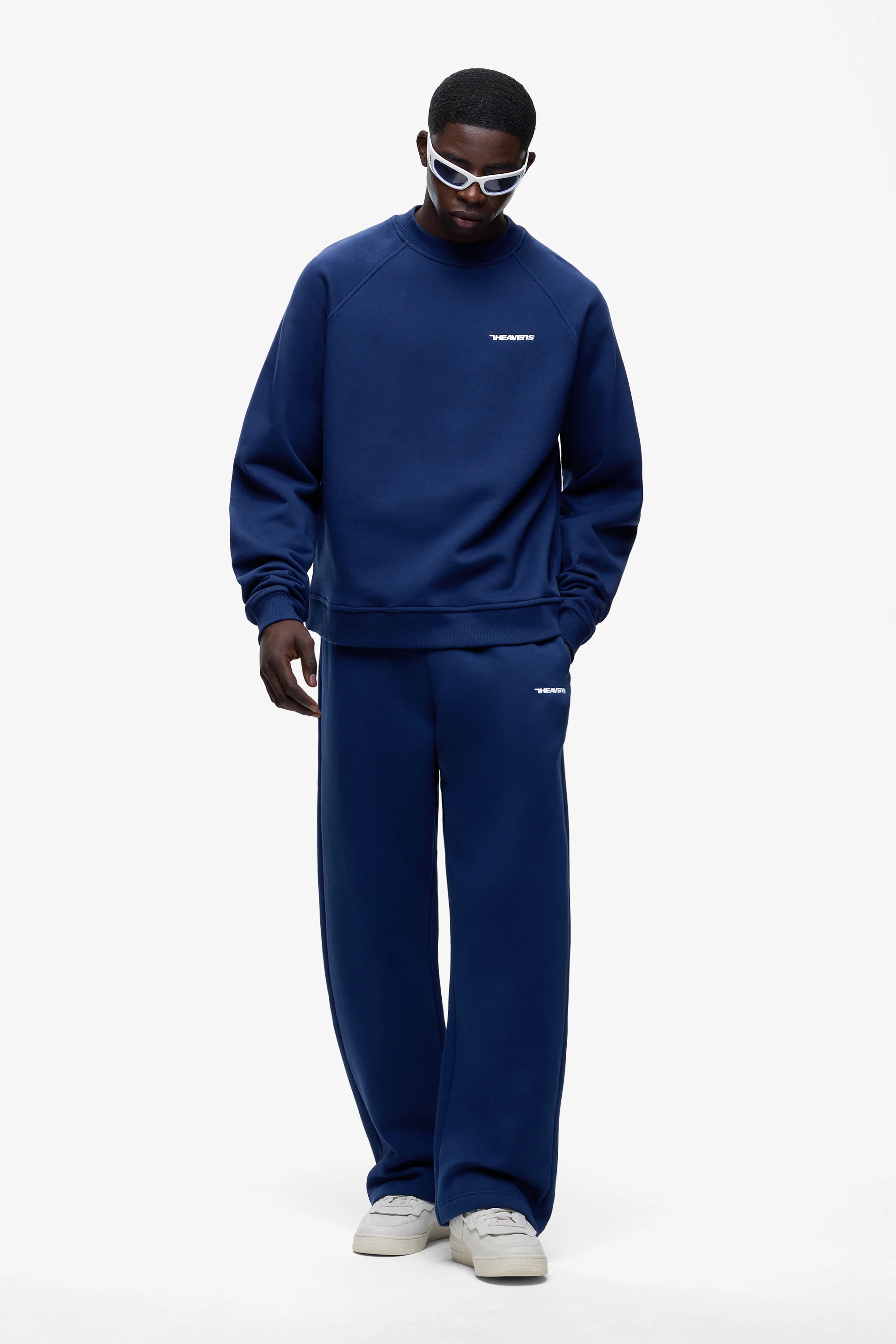 Logo Sweater - Image 4