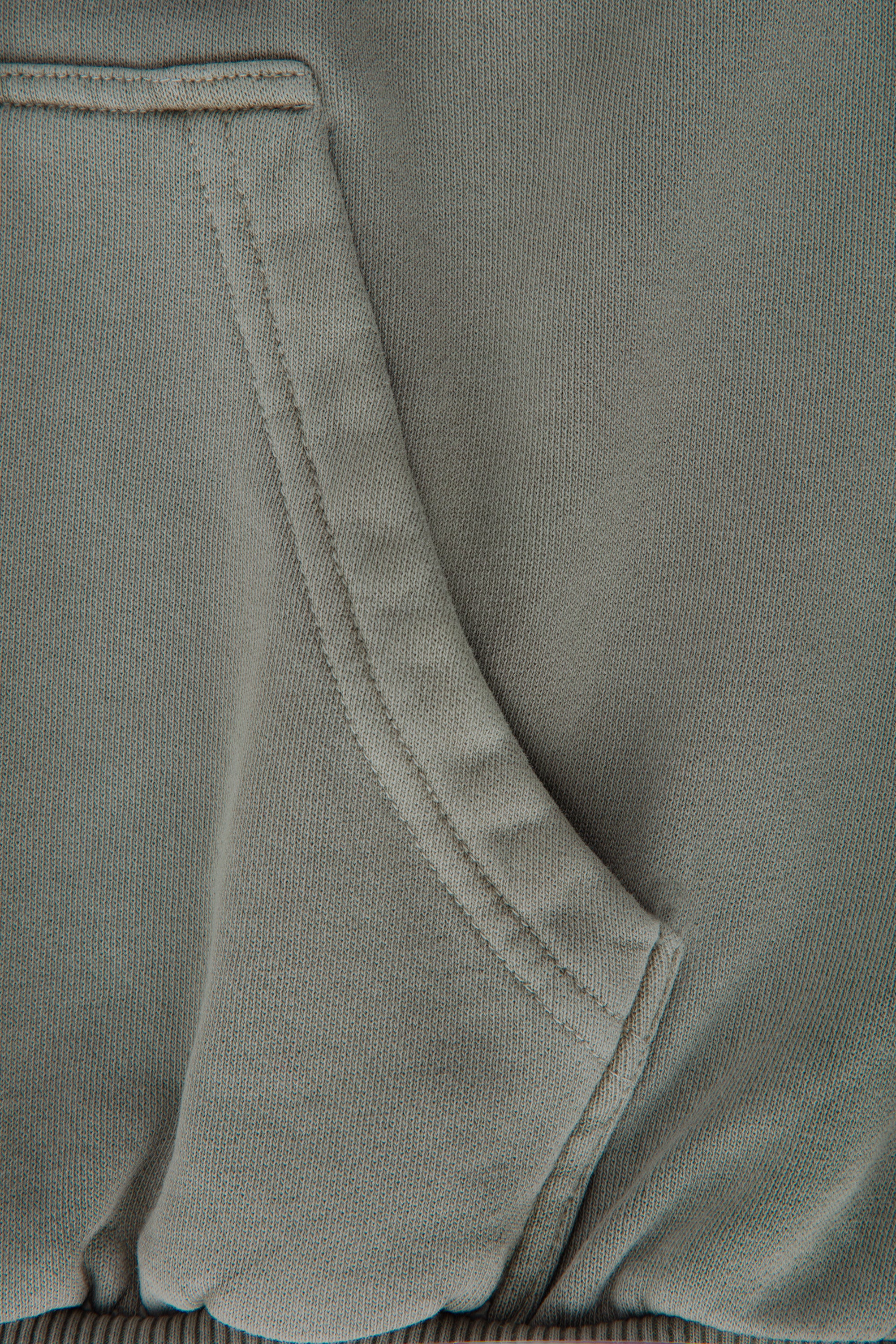 S069 Camo Hoodie - Image 6